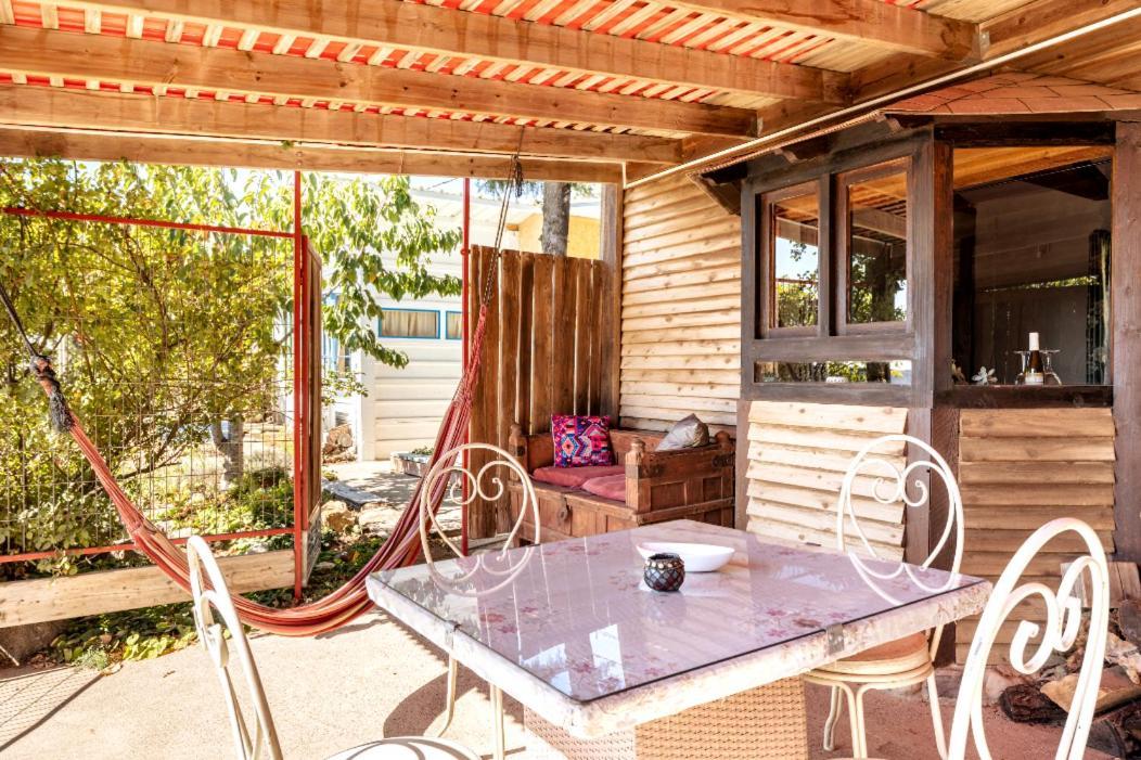 Si-Har Chalets Nimrod Exteriör bild